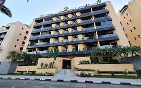 MODERN Apartamentos Enseada Guarujá